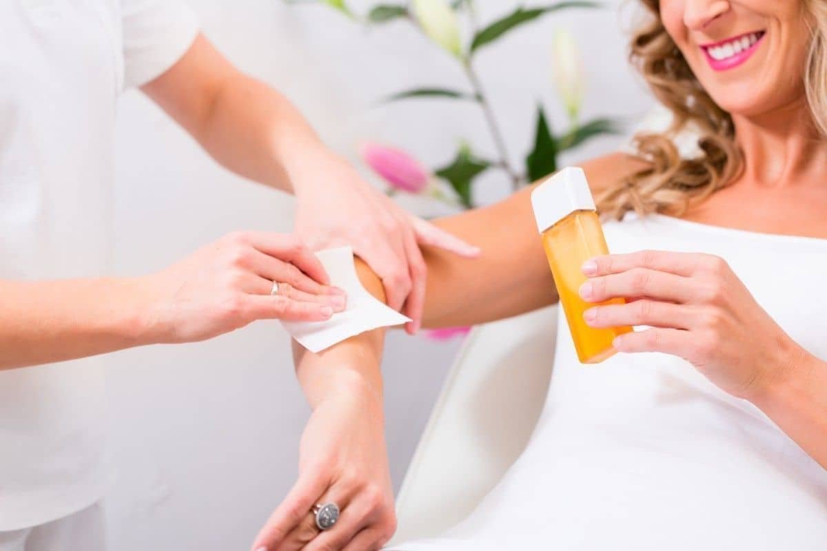 Hygienic Roll-On Wax
